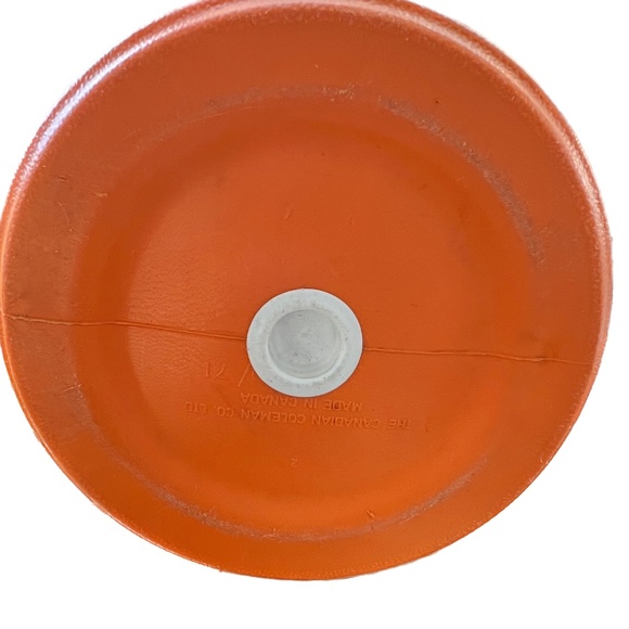 Vintage Poly-Lite Coleman 4L Thermos Jug Orange White Canada 70's Coleman Spout - Picture 8 of 8